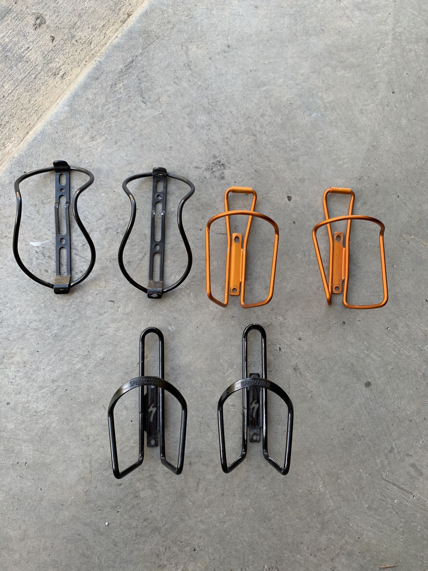 Specialized and cannondale water bottle cages