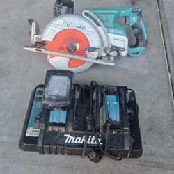 Makita Framing Saw...Set. 1 Battery 