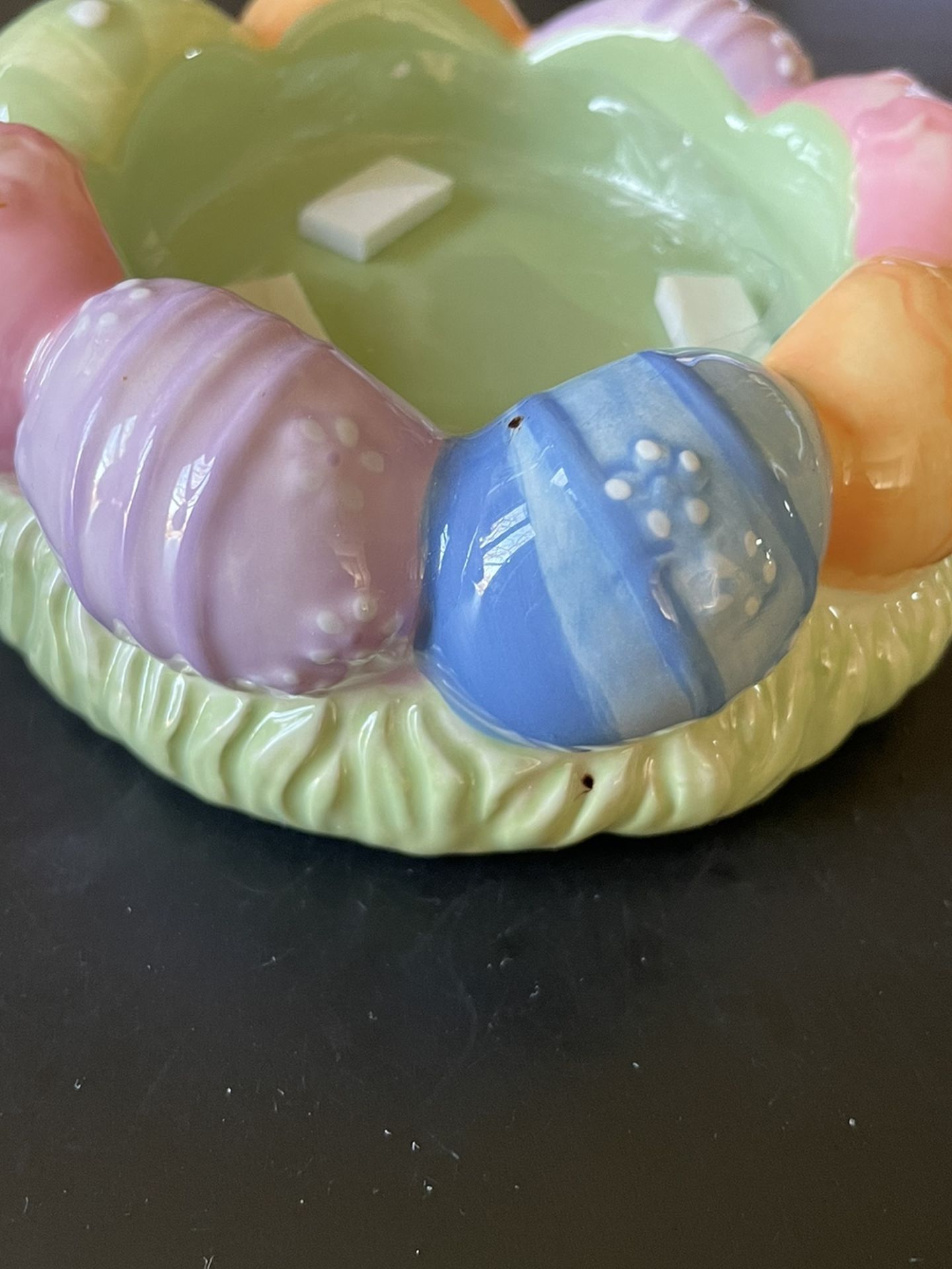 Easter egg glass pillar candle holder