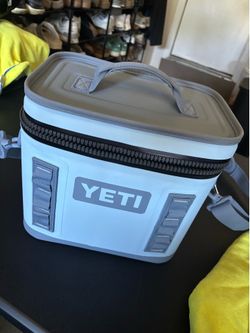 Yeti Soft Cooler / Flip 8