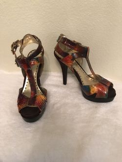 BCBG heels size 7.5