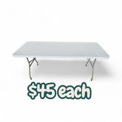 Mesa Plegable de Plástico Nueva en Caja — 6 Pies (72"x30") Mesa Rectangular $45 por mesa