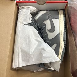 NIKE DUNK HIGH RETRO VINTAGE