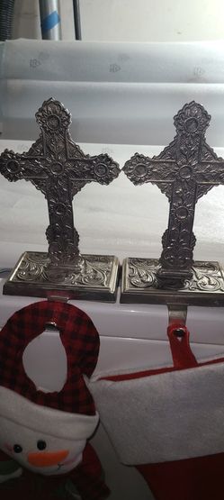 Mantle metal Crusifix With Stocking Holder