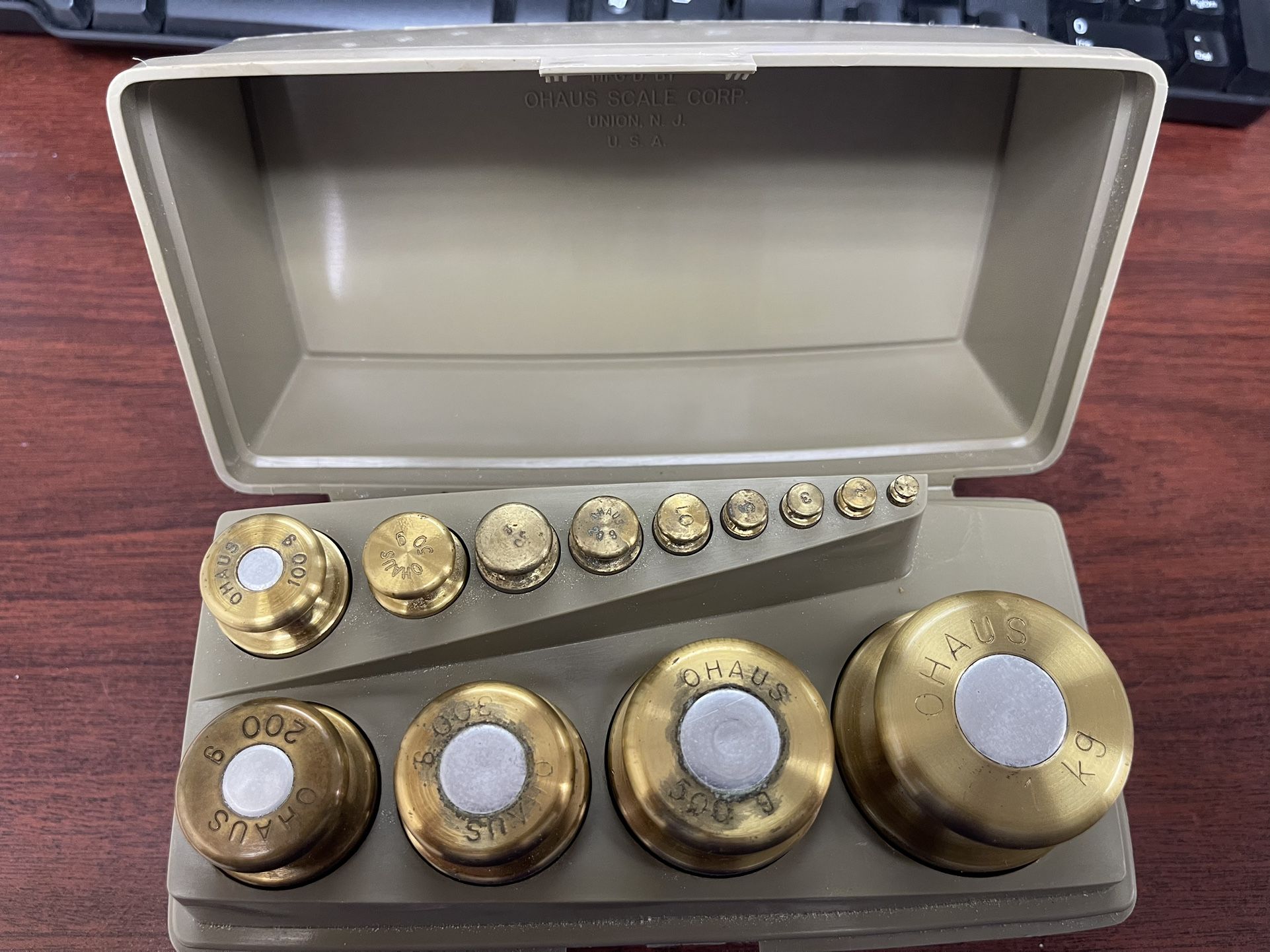 VINTAGE-13 pc Ohaus Brass Calibration Weight Set-COMPLETE-IN ITS ORIGINAL CASE