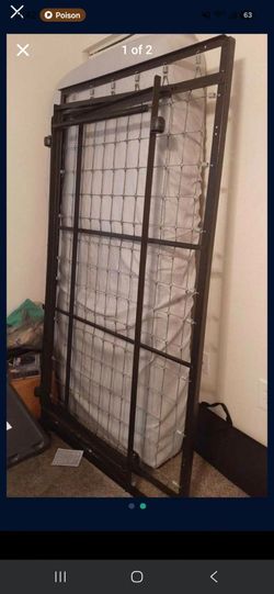 Bed frame/trundle