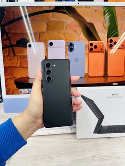 Samsung Z Fold 5 Unlocked 