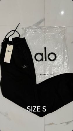Alo sweats