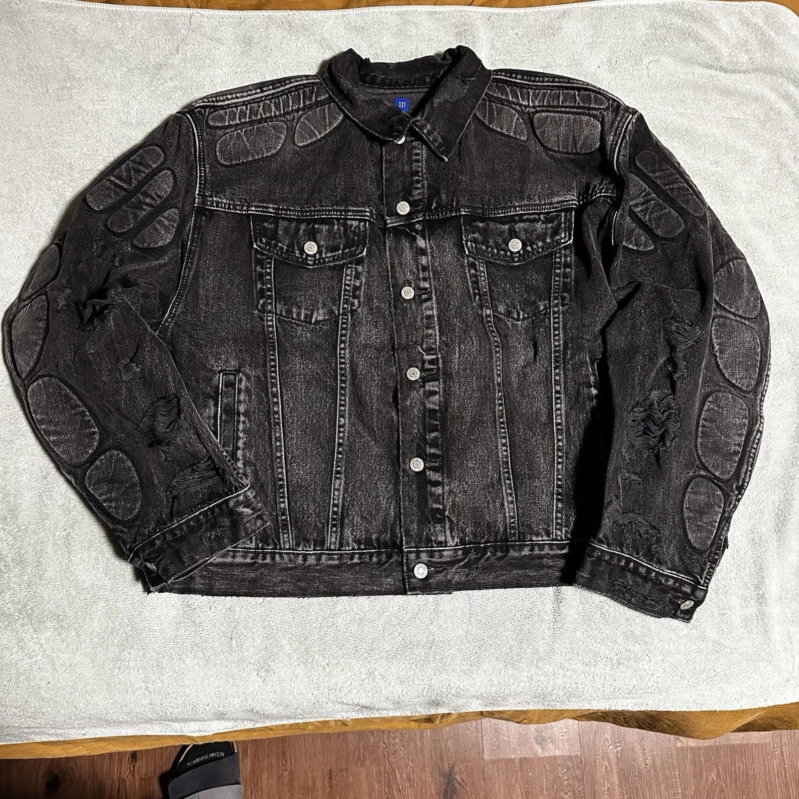 yeezy gap balenciaga padded denim jacket grey wash