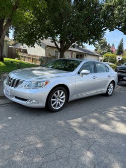 2007 Lexus LS 460