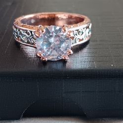 Womens Engagement Ring 