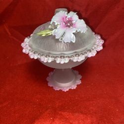 6 Inch x 5.5 Inch Light Pink Floral Candy Dish With Lid