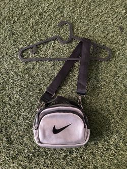 Nike Silver Mini Purse $20 :)