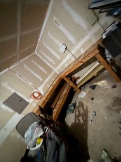 Work bench