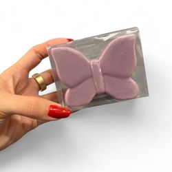 ✨NWT VIOLET PURPLE BUTTERFLY SALT AND PEPPER SHAKER SET✨