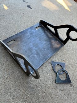 2 piece driveshaft bracket