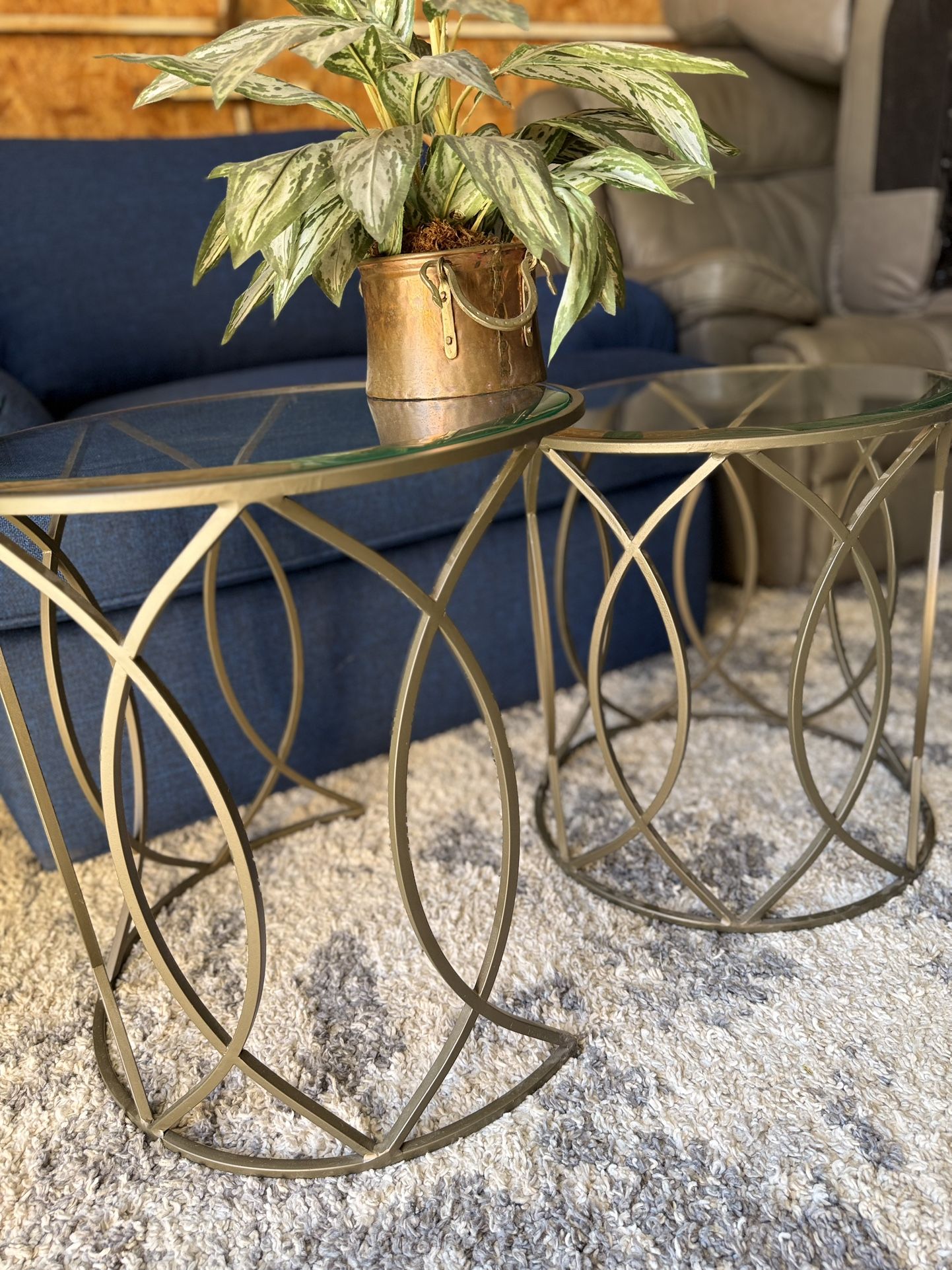 Elana Collection 2 Piece Nesting Tables Bronze