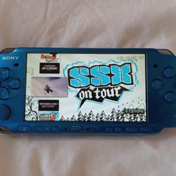 LIKE NEW !!! 3001 * SLIM * - PSP - WITH 5,000 GAMES