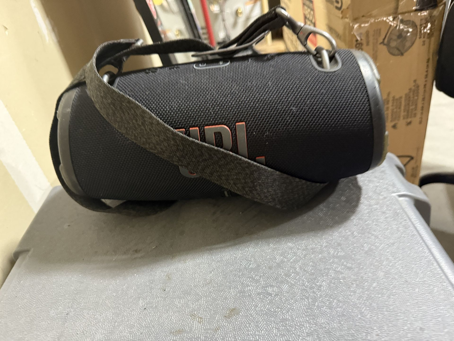 Jbl Speaker