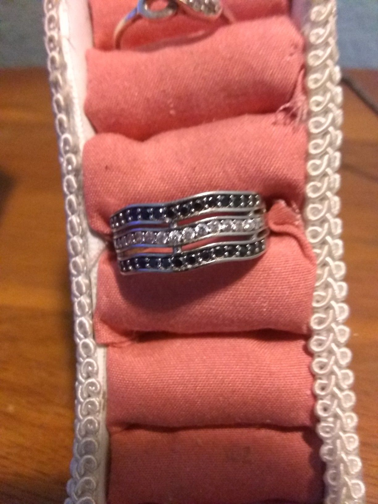 Beautiful sterling silver ring