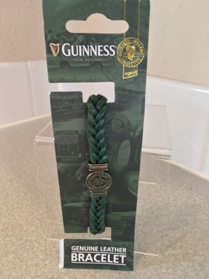 Photo Guinness Leather Hunter Green Unisex Bracelet New