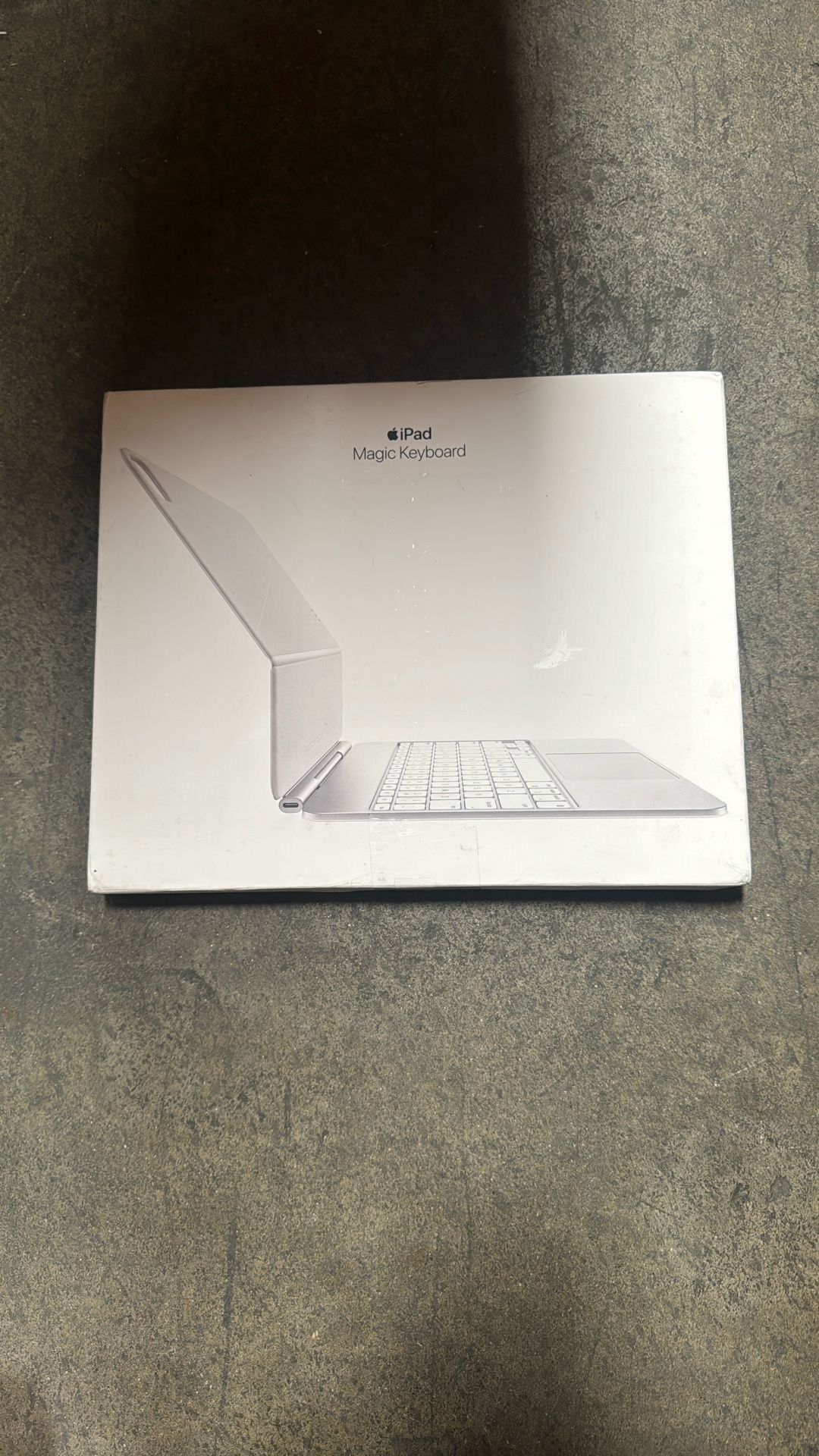 Apple iPad Magic Keyboard For 13 Inch Pro -white