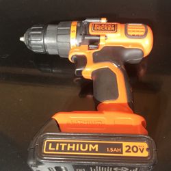 Black And Decker Drill With Charger 