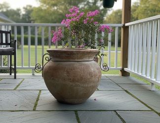 Vintage Terracotta Clay Planter Garden Pot with Wrap Metal Accent! Great condition! 21in wide 17in tall