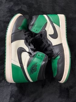 Air Jordan 1 Retro High OG Pine Green