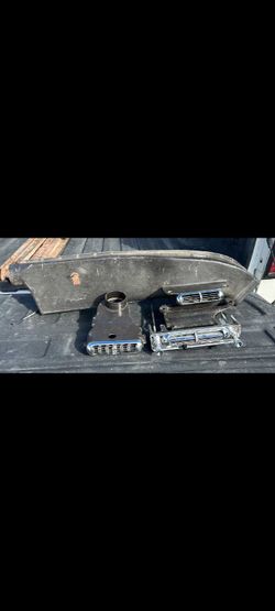 AC vents OG 3 total for a 61/62 Chevy Impala $850 used