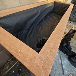 Redwood garden Box With Liner And Bottom Shelf