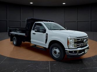 2024 Ford F-350 Chassis