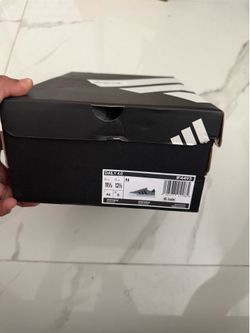 Mens adidas shoes