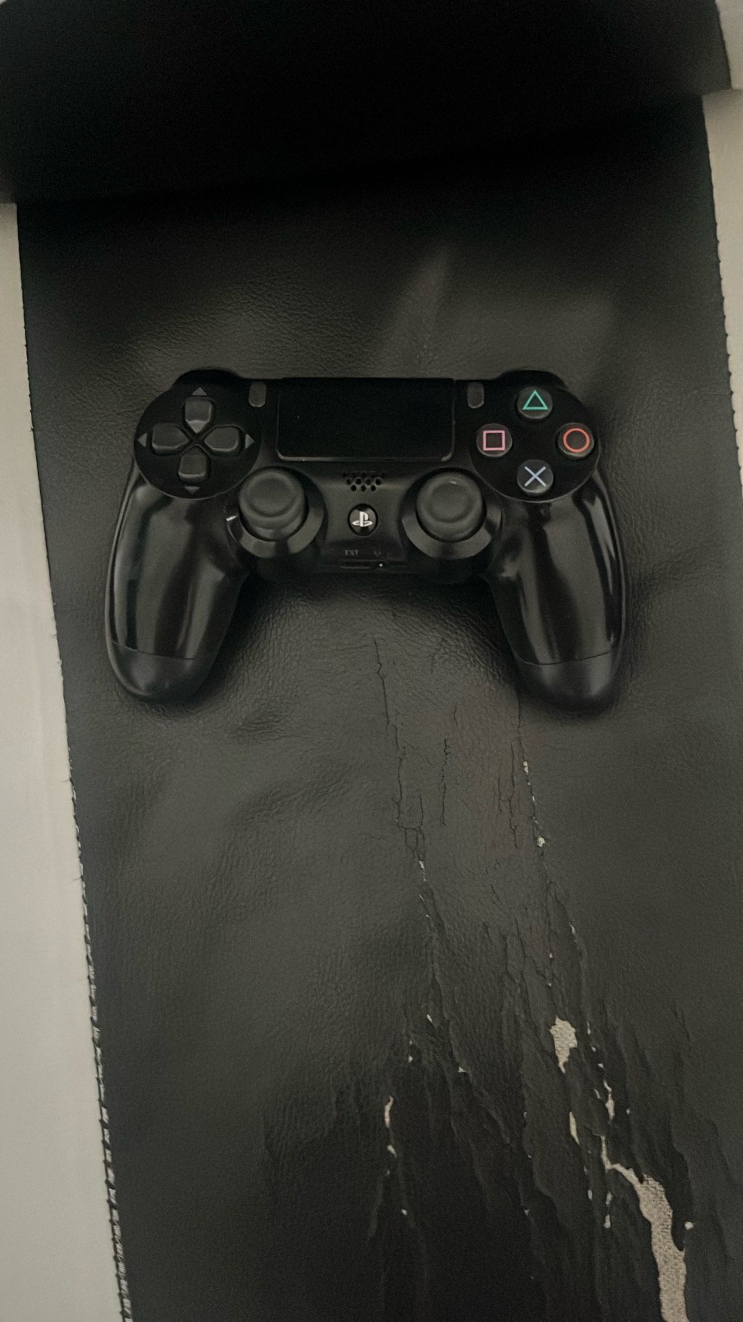 PS4 Controller