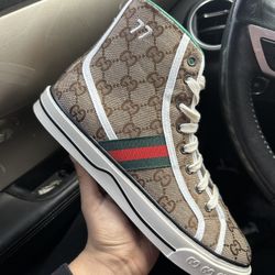 Gucci Shoes 