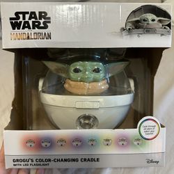 Star Wars: Grogu Color Changing Cradle 