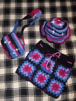 Matching crochet set