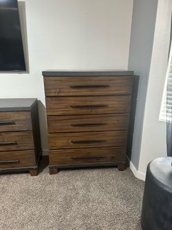 Dresser w/mirror (not pictured) and chest