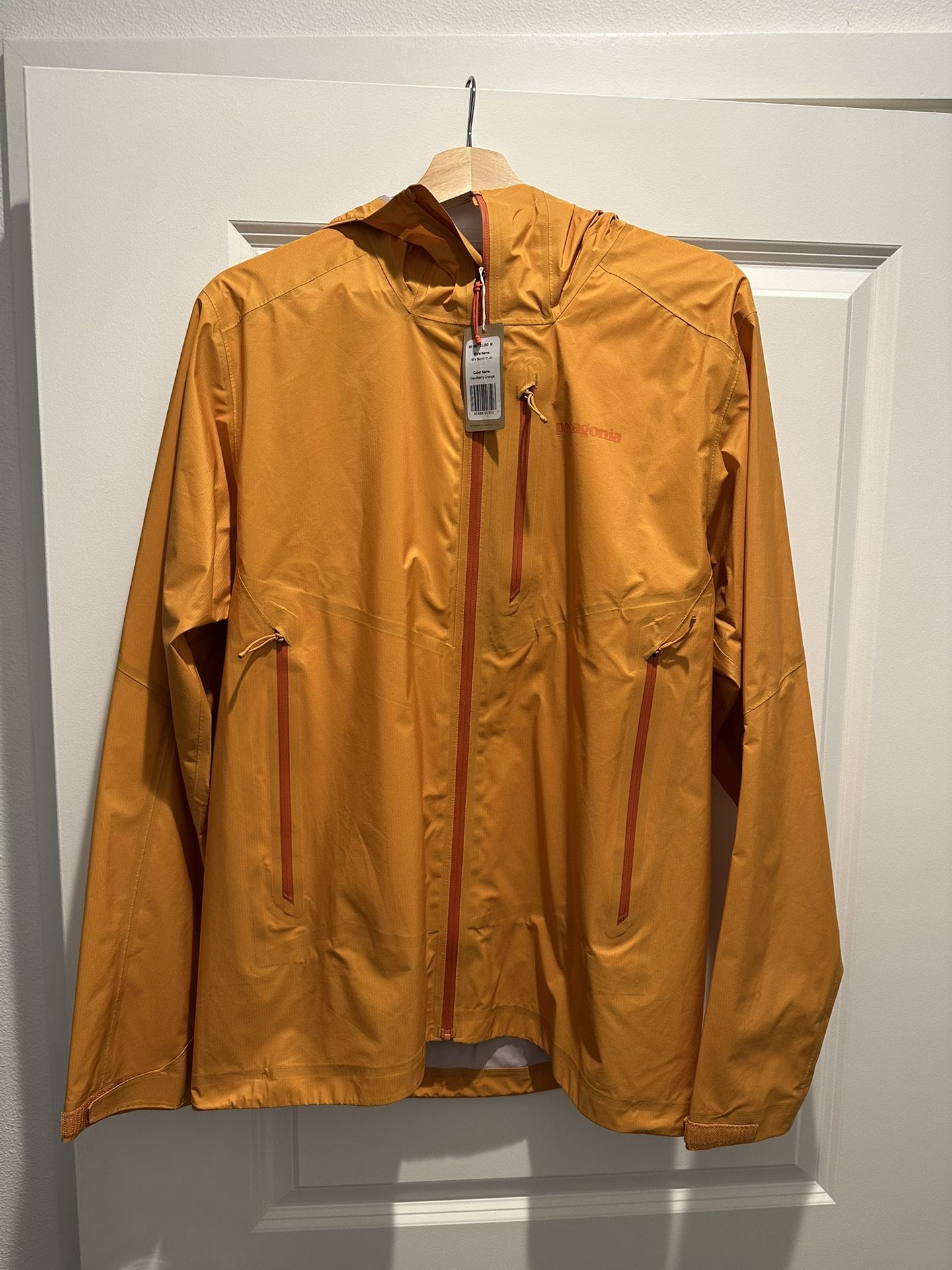 Patagonia - Men’s M10 Storm Jacket