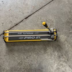 Tile Cutter