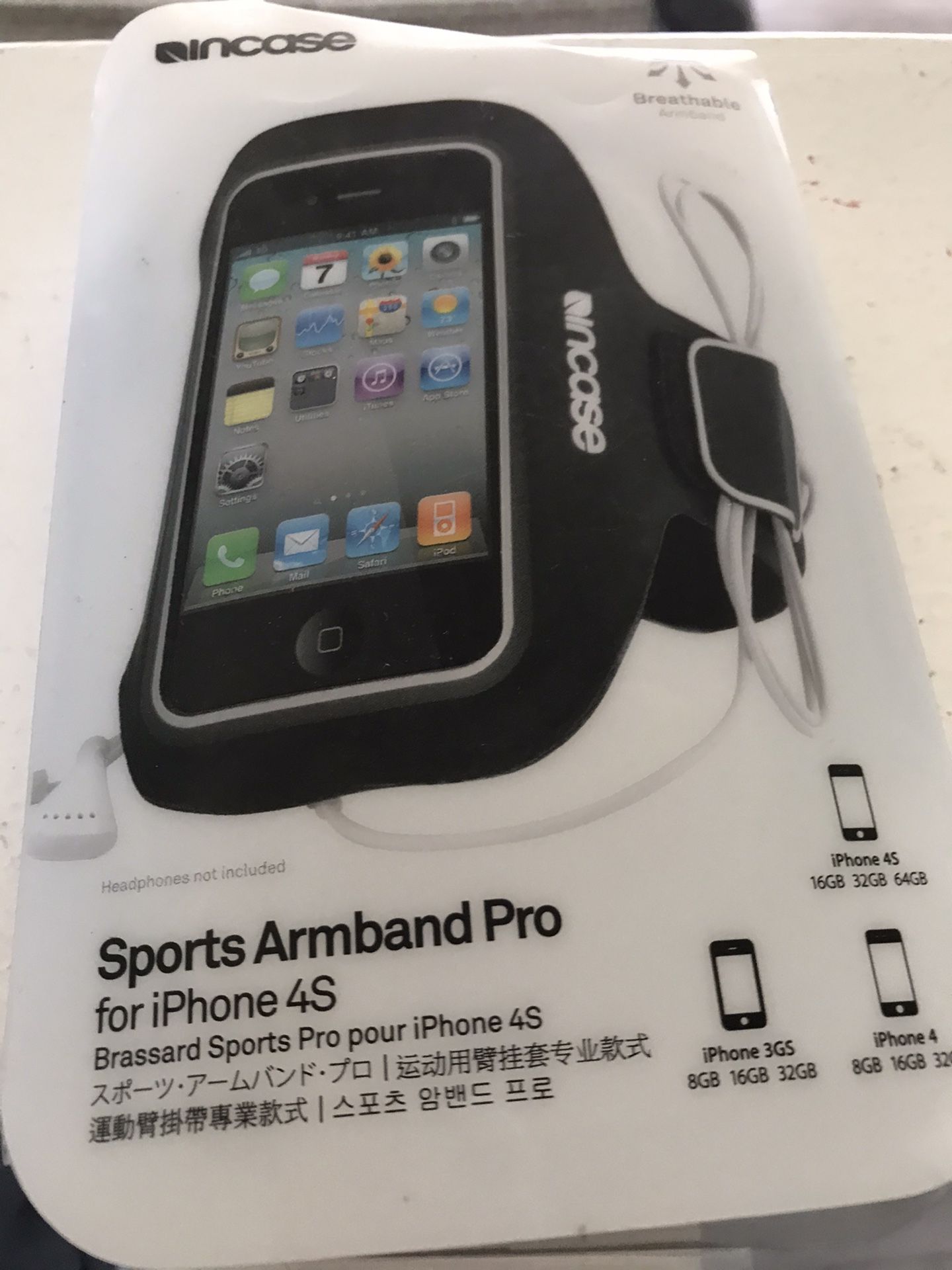 iPhone 4 or 5 Arm band