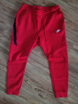 Nike MENS Large Tech Pants