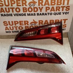 2016 Acura Rdx Inner Tail Light Pair Driver Passenger Original 2018