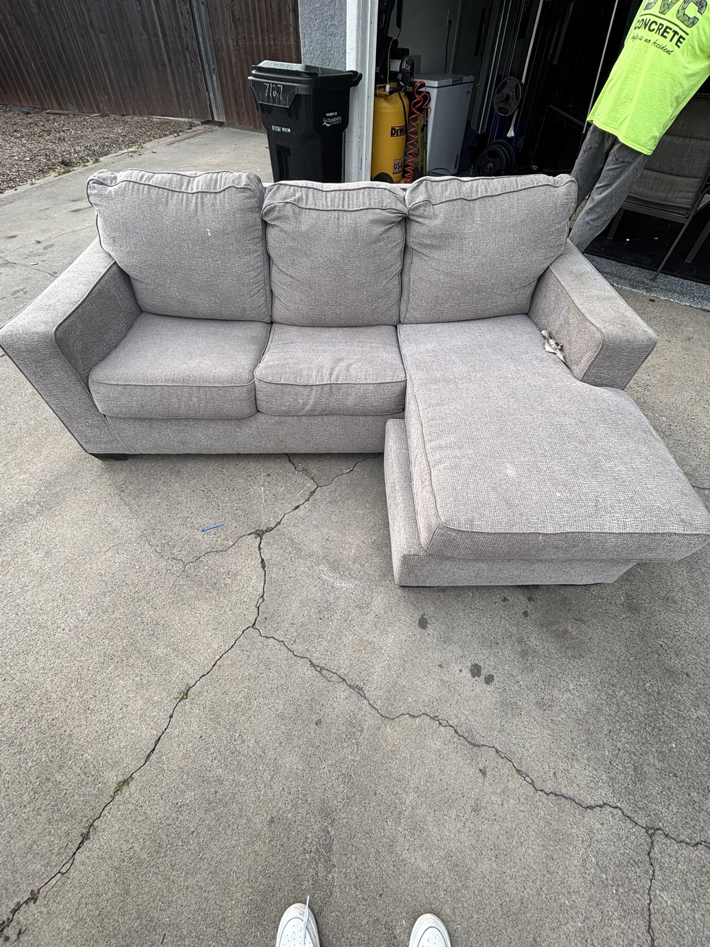 Couch/Sofa