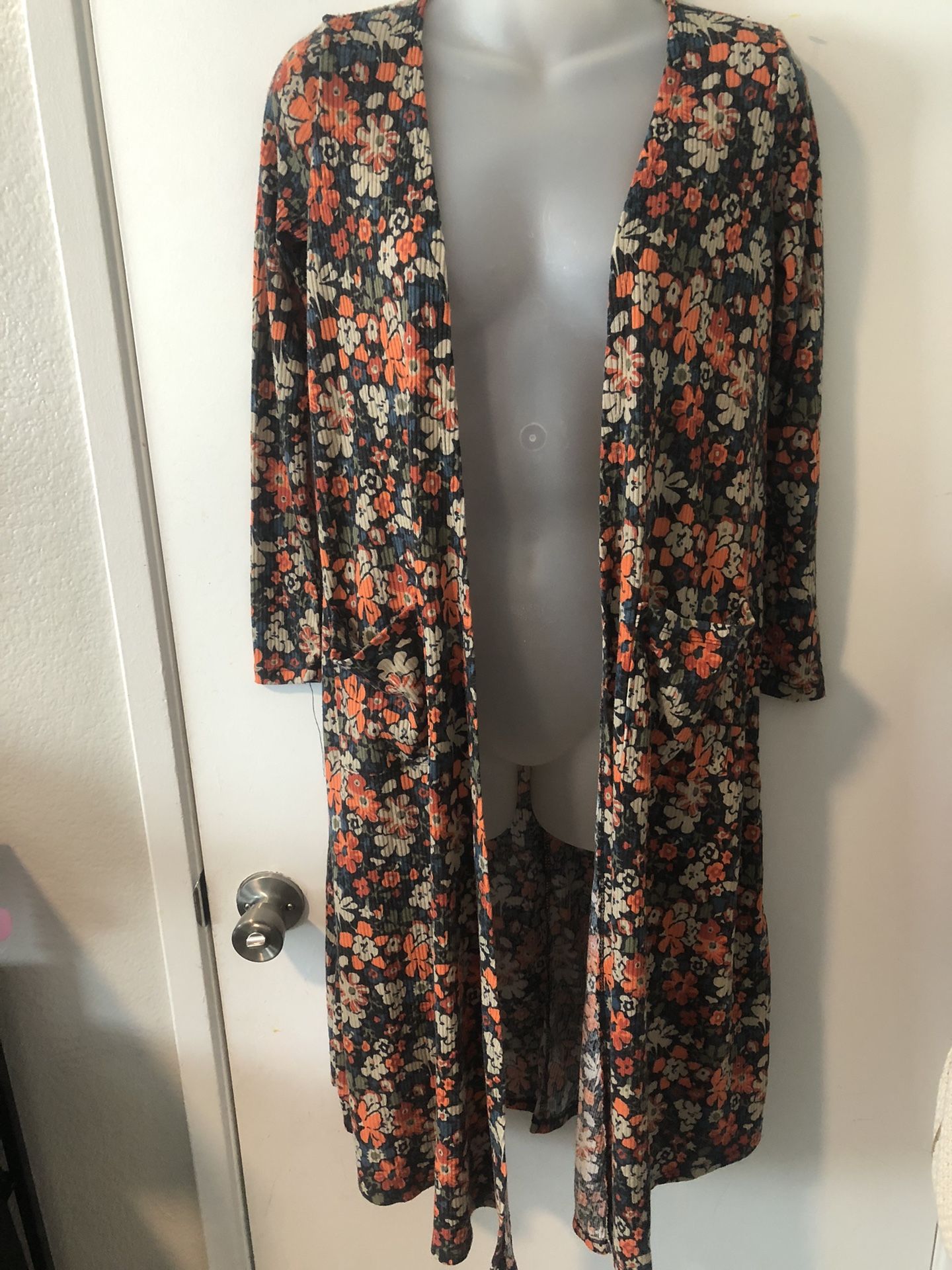 LulaRoe Floral Long Cardigan Xsmall