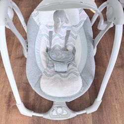 Baby swing