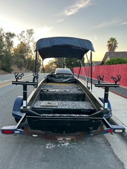 Bass boat