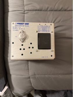 Power-One International Series HC28-2-A Regulated Liner Power Supply