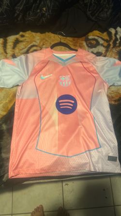 Pink FC Barcelona Custom Jersey – Lamine Yamal – Size M