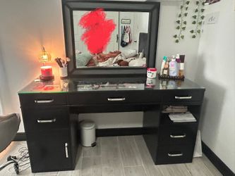 Makeup Vanity